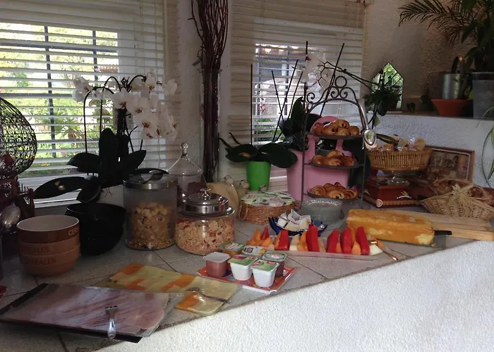 Frühstückspension Le Jardin De La Cite