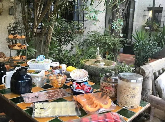 Couette-café Le Jardin De La Cite 3*