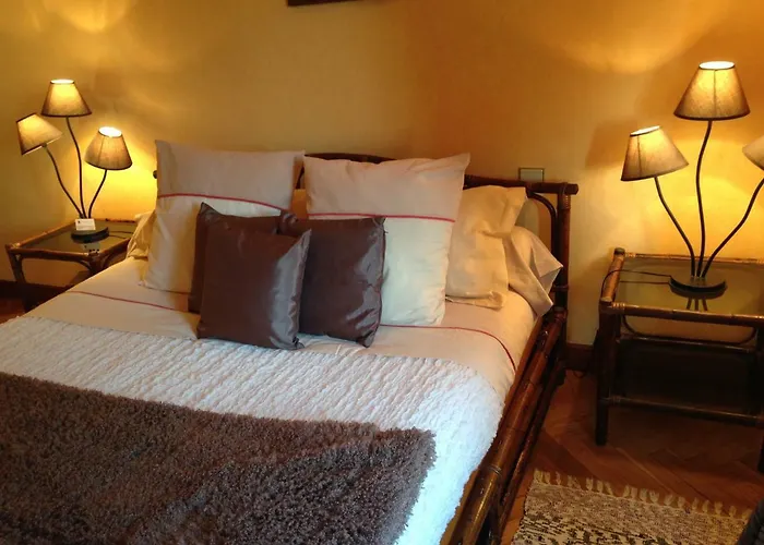 Bed and breakfast Le Jardin De La Cite 3*