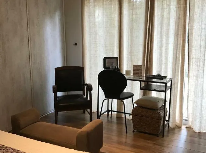 Bed and breakfast Le Jardin De La Cite Carcasona