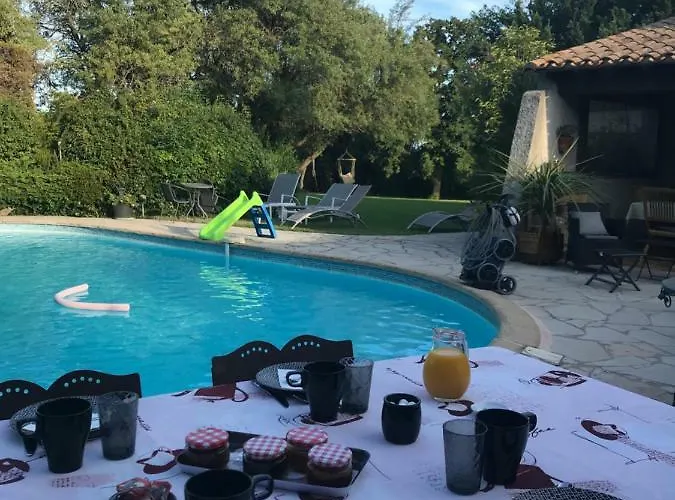 Le Jardin De La Cite 3* Carcassonne