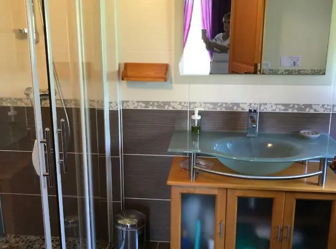 Couette-café Le Jardin De La Cite 3*